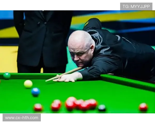 希金斯母球控制精准，围球堪称艺术