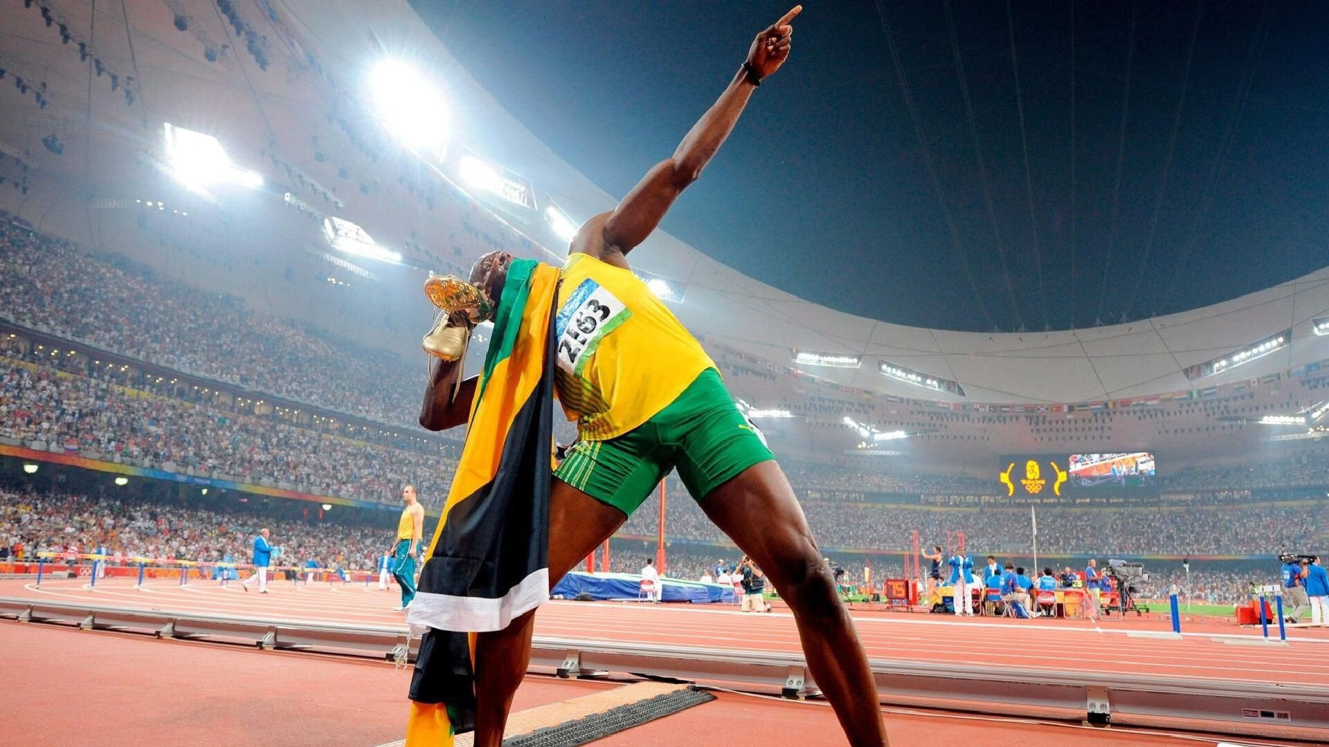 “风向相反往返跑” 去程顶风回程顺风考验心理